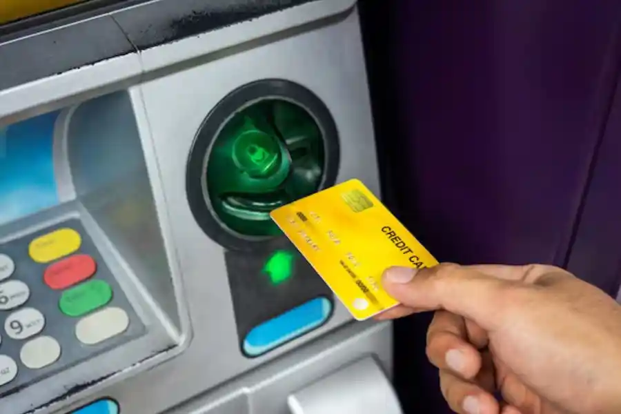 Can You Use A Credit Card At A Cash Machine?